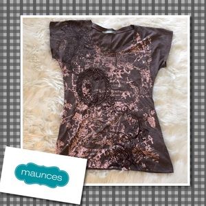 Maurice’s graphic tee